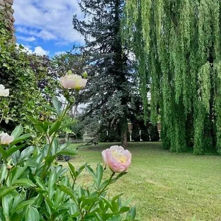 Lovely 1 Hour From Paris, 30 Minutes From Giverny